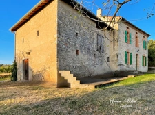 A vendre 2 maisons au prix d’une avec grand terrain et fort potentiel entre Revel (31) et Cuq-Toulza (81)