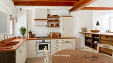 A vendre ancienne métairie 182 m² habitables et 350 m² d’atelier proche de Cuq-Toulza