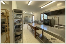 Grande propriété à vendre proche de REVEL (31), 605 m² env. sur un terrain de 3 ha en partie boisée