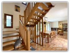 À vendre proche Revel – Maison familiale avec 5 chambres, piscine et grand terrain arboré