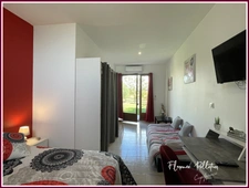 Grande propriété à vendre proche de REVEL (31), 605 m² env. sur un terrain de 3 ha en partie boisée