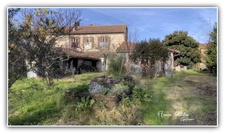 Pour investisseurs : Maison de village avec garage, jardin et dépendance à DAMIATTE (81)
