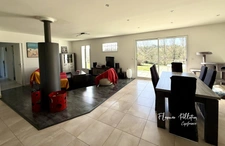 Villa moderne et familiale de plain-pied 6 pièces avec piscine proche de Cuq-Toulza (81)