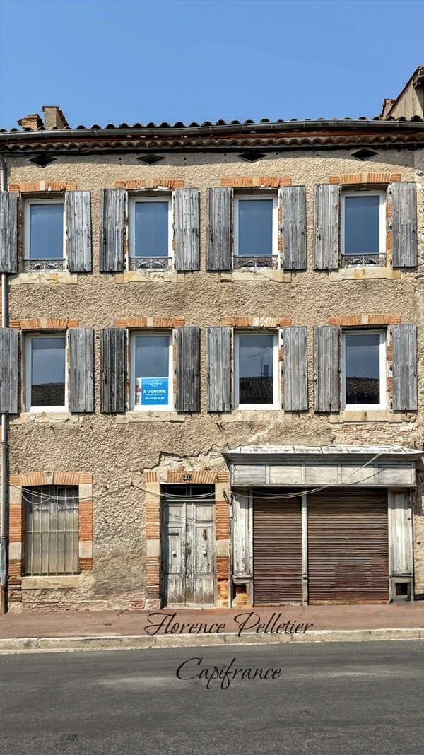 MAISON DE VILLAGE – INVESTISSEMENT LOCATIF OU PROJET FAMILIAL – PUYLAURENS (81700)