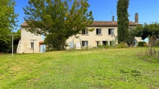 A vendre ancienne ferme avec dépendances sur 9 500 m² de terrain – Aguts (81470)