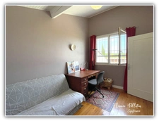 À vendre proche Revel – Maison familiale avec 5 chambres, piscine et grand terrain arboré