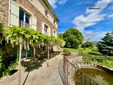 Pomeys - House with a breathtaking view