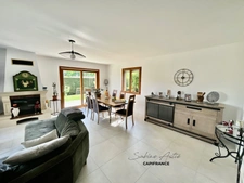 ARNAS - Renovated single-storey house of 121 m² with swimming pool 