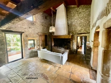 Châtillon - Character stone house with swimming pool, outbuilding and great potential