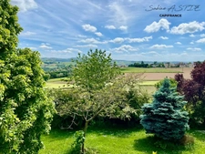 Pomeys - House with a breathtaking view