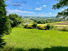 Pomeys - House with a breathtaking view