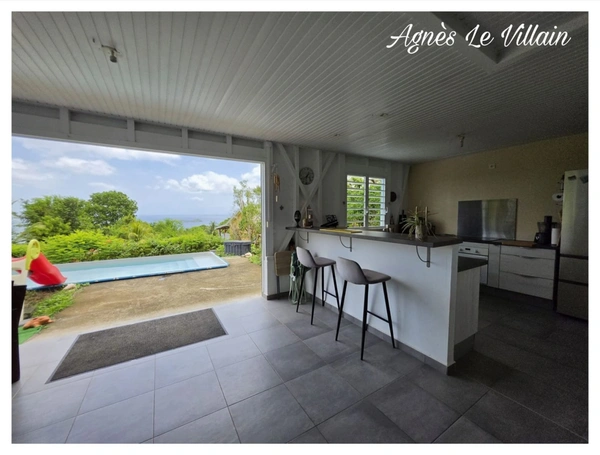 Maison Récente Vue Mer avec Piscine