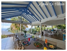 Villa with Sea View, Pool + 5 Bungalows