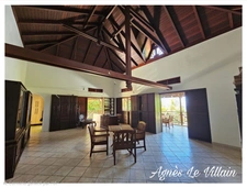 Propriété Maison + Gites sur 9 650 m2 de Terrain