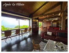 Exceptional architect-designed villa on 4,500 m2 with sea views