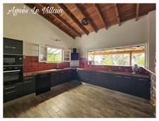 Villa with a view of Les Saintes + Apartment