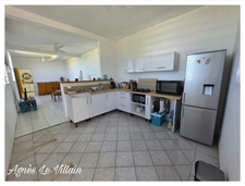 Maison de 3 logements + un à rénover