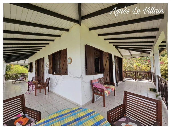 Villa Vue Mer Plage à Pied 4 logements + 2 Bungalows
