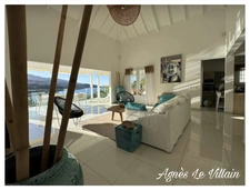 Exceptional Villa in Malendure