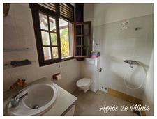 Villa with 4 apartments and exceptional sea views 