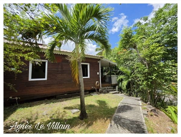 Bungalow accès plage à pieds