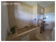 Maison de 3 logements + un à rénover