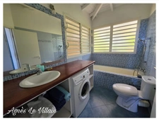 Villa with Bungalow, Beach within Walking Distance