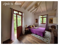 Architect-designed villa with sea view