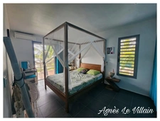 Sea View House 