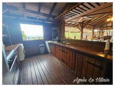 4-bedroom villa with spa and sea view + 2 apartments + independent bungalow 