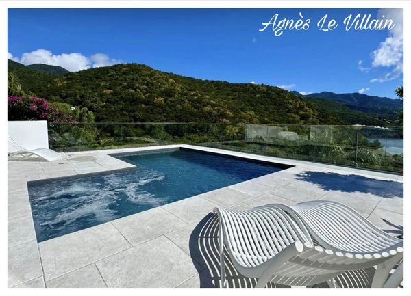 Villa d'Exception à Malendure