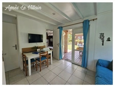 Tourist property with villa, 6 bungalows, swimming pool and reception area