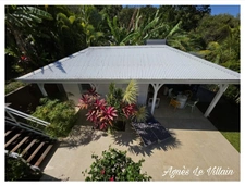 Villa with Bungalow, Beach within Walking Distance