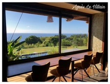 Villa d'Architecte d'Exception sur 4 500 m2 Vue Mer