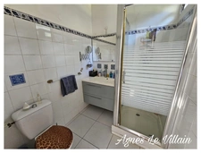 Villa with Sea View, Pool + 5 Bungalows