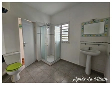 3-unit villa with pool in Saint Protais