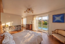 Annemasse, Maison de 287 m2 à vendre 7 pièces  (74) Terrain de 1700 m2 