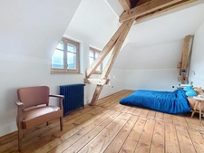 For sale in GAILLARD (74), a 7-room bourgeois house of 227 m² + outbuilding (convertible) on a plot of approx. 1200 m²