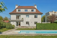 Annemasse, Maison de 287 m2 à vendre 7 pièces  (74) Terrain de 1700 m2 