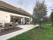 House for sale, 5 rooms, 170 m2, land of 618 m2, SAINT JULIEN EN GENEVOIS (74)