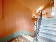 For sale in GAILLARD (74), a 7-room bourgeois house of 227 m² + outbuilding (convertible) on a plot of approx. 1200 m²