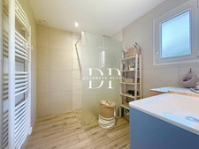 Maison à vendre 4 pièces de 122 m2 LUCINGES (74)