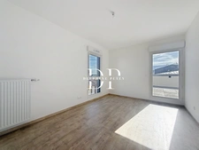 appartement à vendre 4 pièces de 109,12 m2 AMBILLY (74)