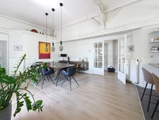 Appartement à vendre Dernier étage 4 pièces + bureau de 145,38 m2 utiles et 138,44 m2 ANNEMASSE (74)