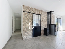 Maison à vendre 4 pièces de 130 m2 Cranves-Sales (74)