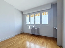 Apartment for sale, 4 rooms, 129.33 m2 (74) Annemasse