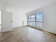 appartement à vendre 4 pièces de 109,12 m2 AMBILLY (74)