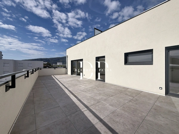 appartement à vendre 4 pièces de 109,12 m2 AMBILLY (74)