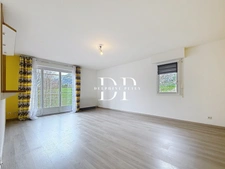 Appartement à vendre 4 pièces de 90,58 m2 COLLONGES SOUS SALEVE (74)
