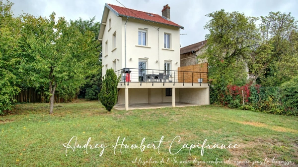 Maison individuelle à vendre LUNEVILLE (54) - grand séjour - cuisine ouverte - 3 chambres - grand jardin 